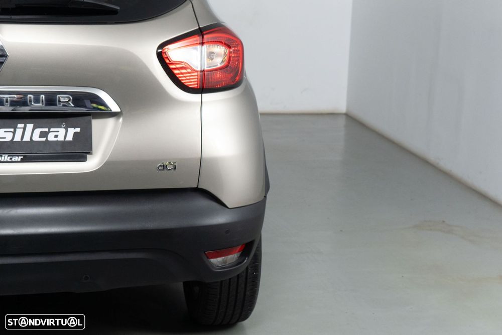 Renault Captur 1.5 dCi Exclusive - 16