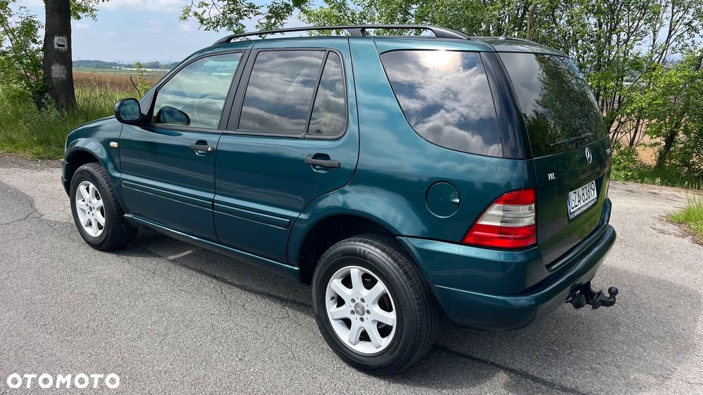 Mercedes-Benz ML 320 - 18