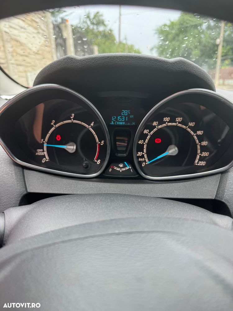 Ford Fiesta 1.6 TDCI Econetic Trend - 12