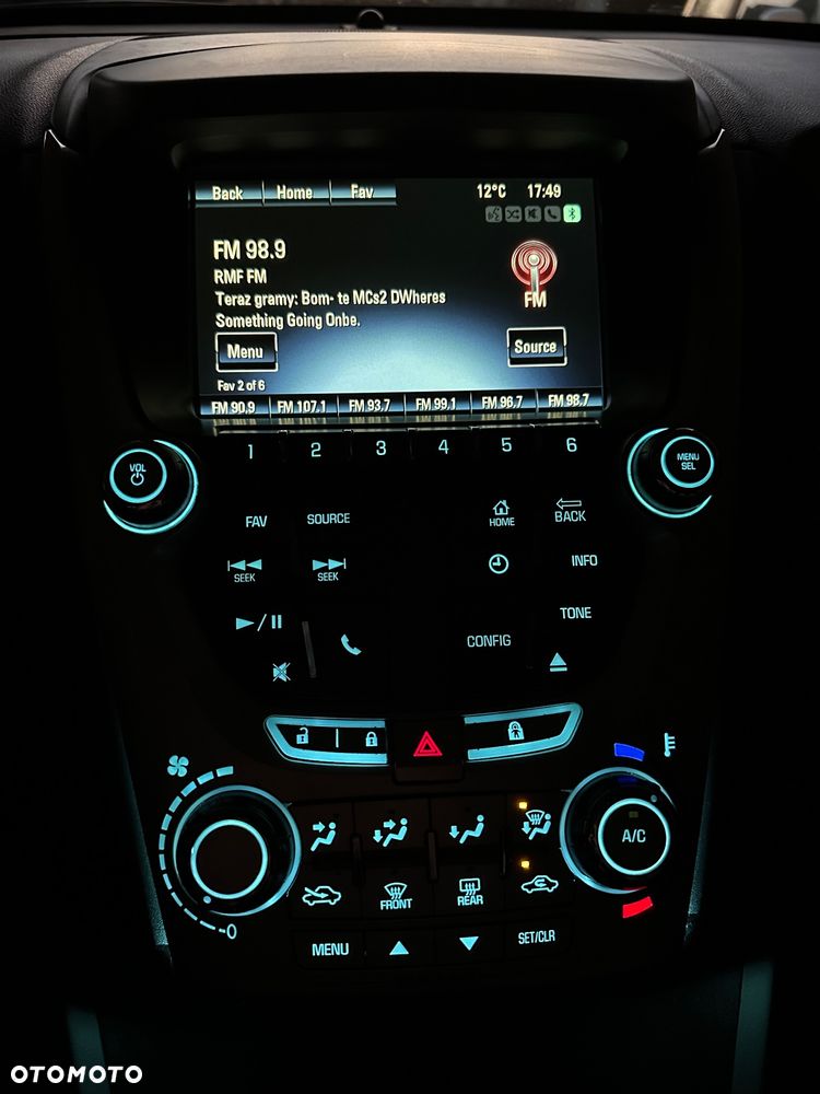 Chevrolet Equinox - 16