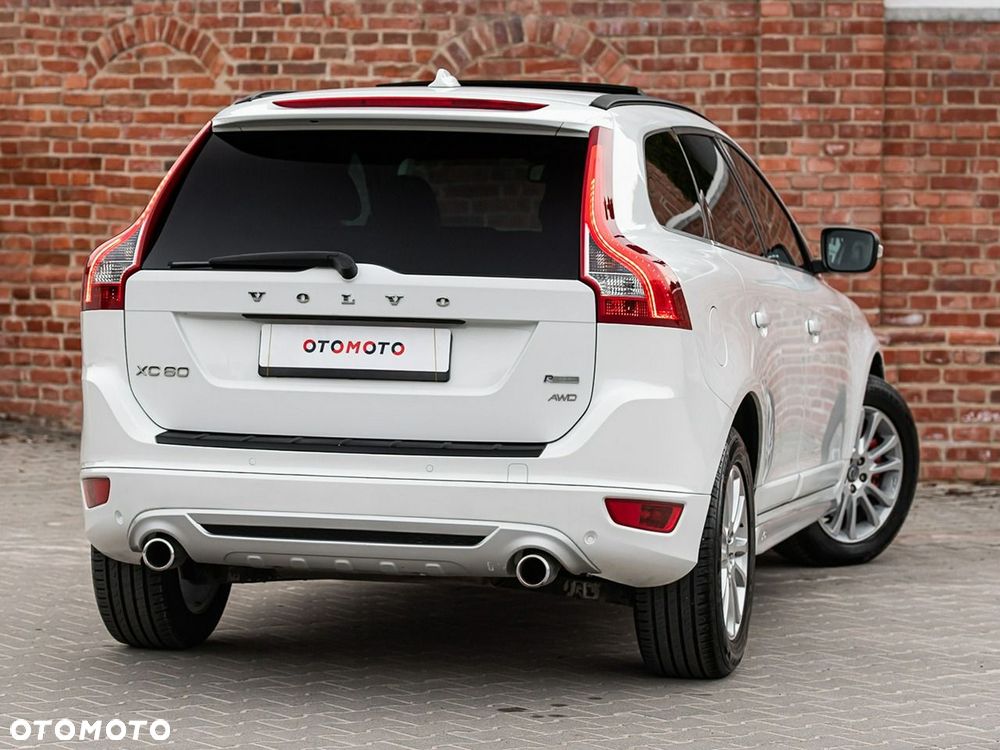 Volvo XC 60 D4 AWD Geartronic RDesign - 8