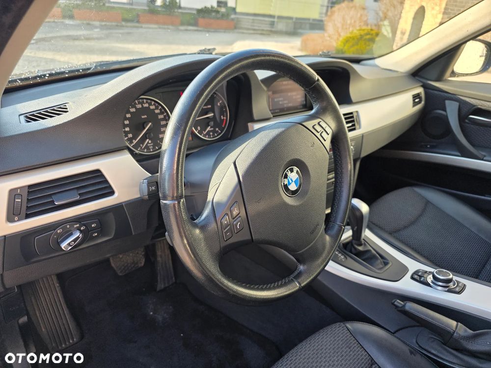 BMW Seria 3 - 14