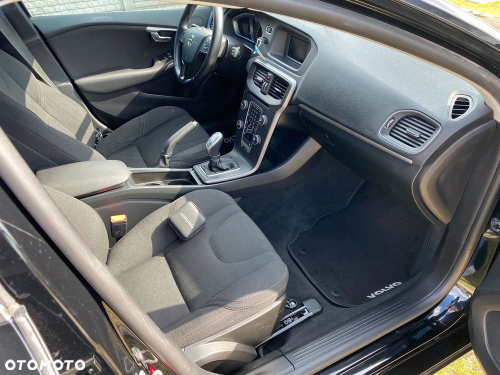 Volvo V40 T2 Drive-E Summum - 11