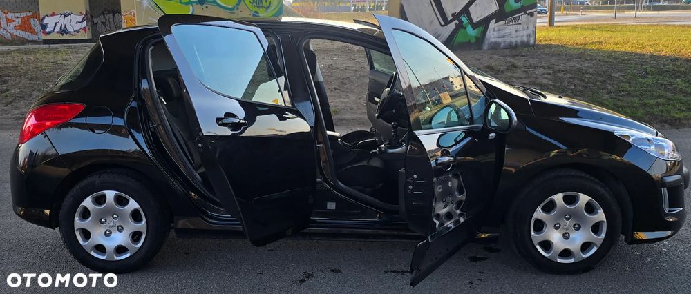 Peugeot 308 1.6 HDi Premium Plus - 13