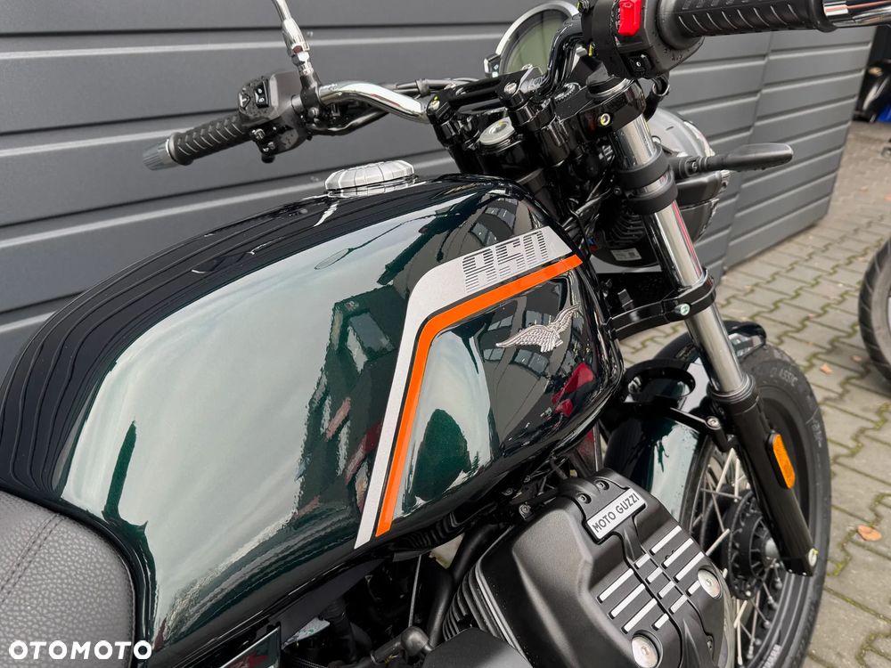 Moto Guzzi V7 - 3