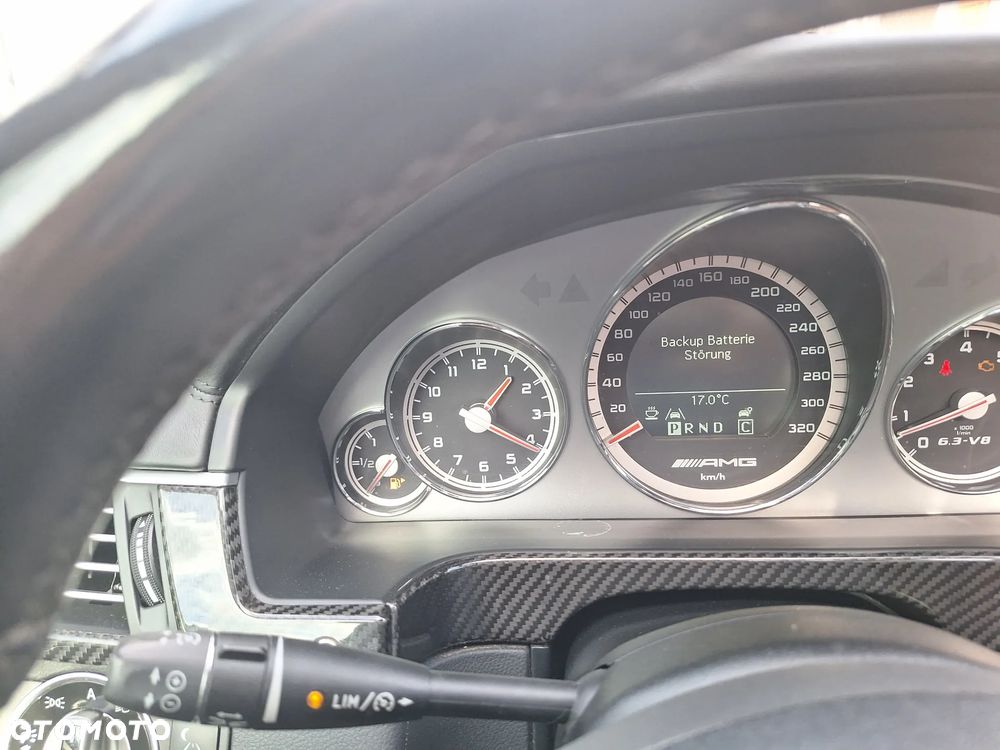Mercedes-Benz Klasa E 63 AMG T AMG Speedshift 7G-MCT - 17