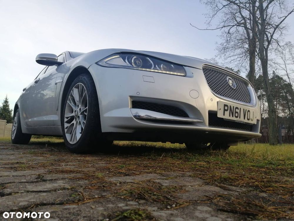 Jaguar XF 2.2 D - 2