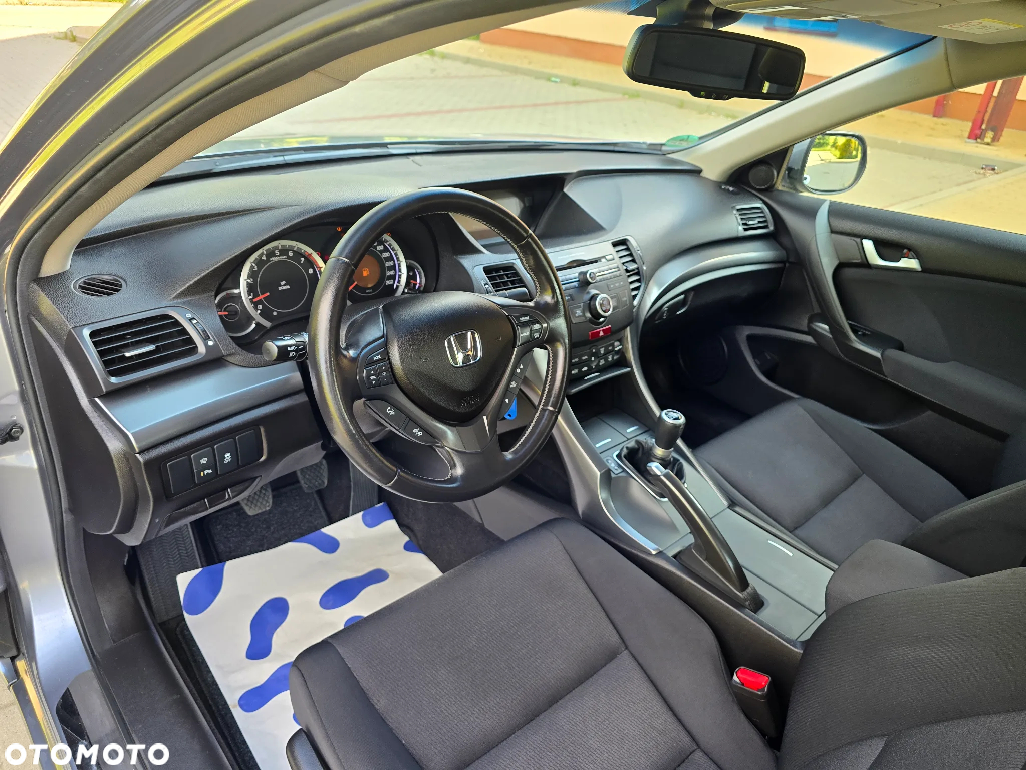 Honda Accord 2.0 Elegance - 16