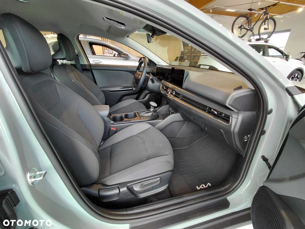Kia K4 1.6 T-GDI M - 16