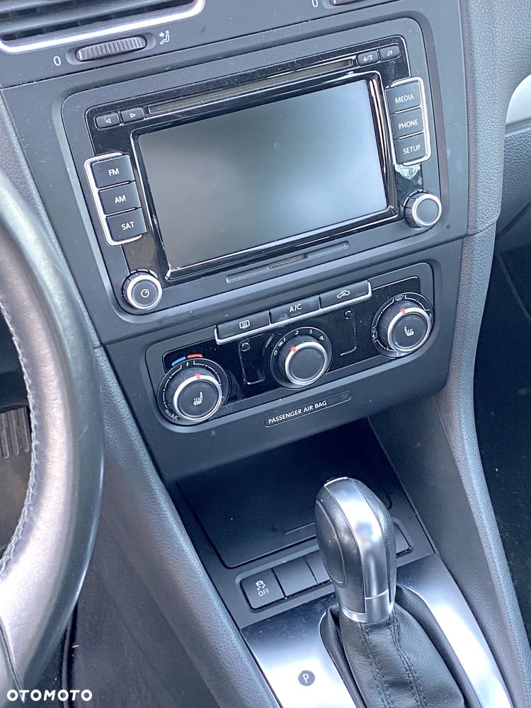 Volkswagen Golf - 11