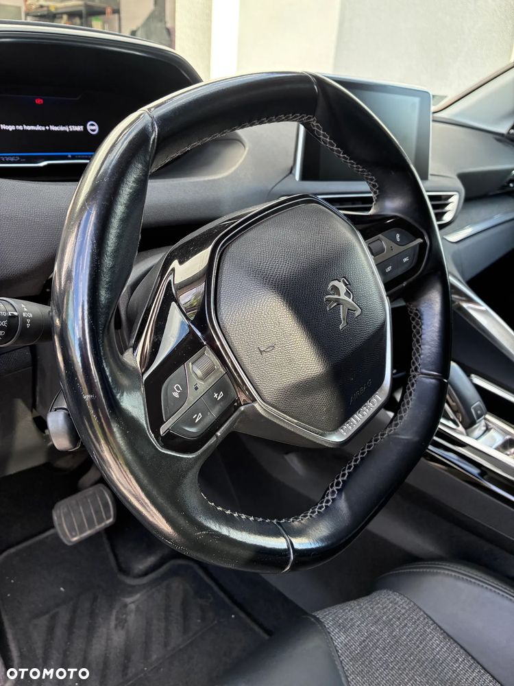 Peugeot 5008 1.6 PureTech Allure S&S EAT8 - 20