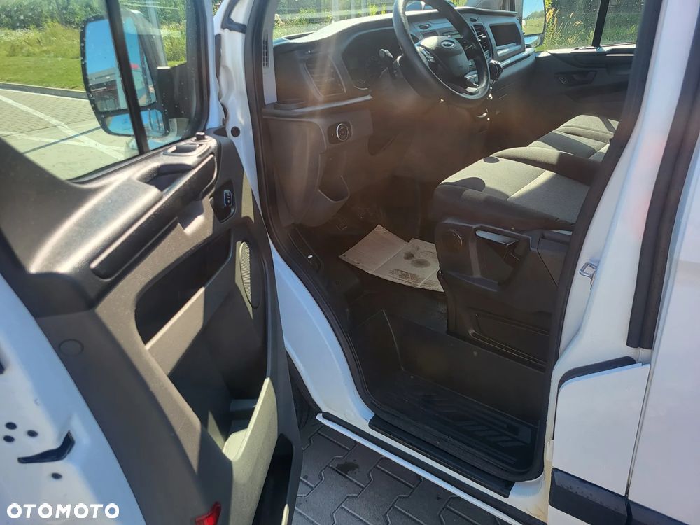 Ford Transit Custom - 21