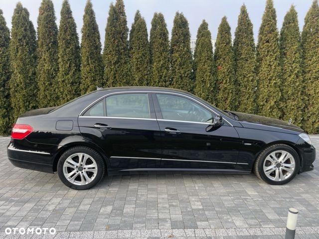 Mercedes-Benz Klasa E 250 CDI DPF BlueEFFICIENCY Automatik - 4