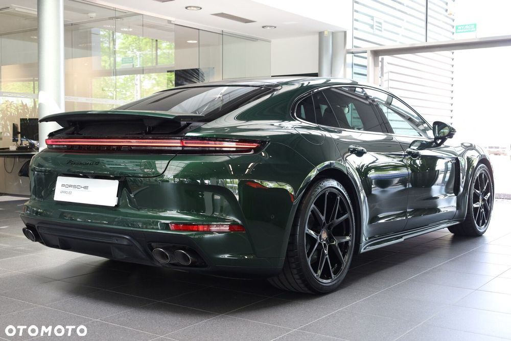 Porsche Panamera - 5
