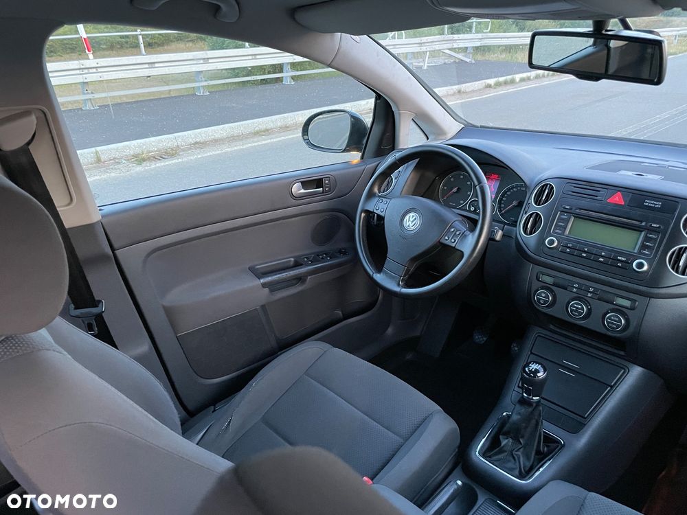 Volkswagen Golf Plus 1.9 TDI Comfortline - 21