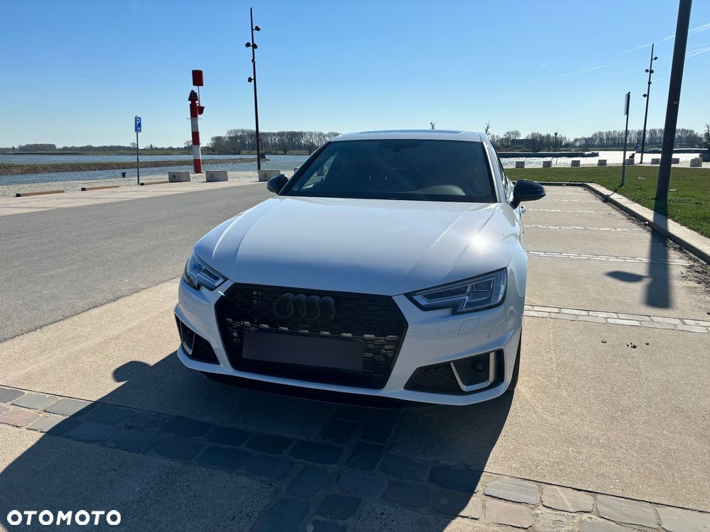 Audi A4 Limousine 2.0 TFSI Sport S tronic - 8