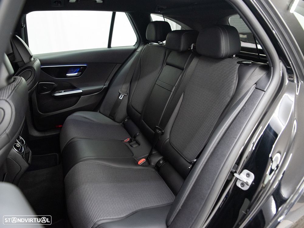 Mercedes-Benz C 300 e 9G-TRONIC Avantgarde Advanced — fotografia 10