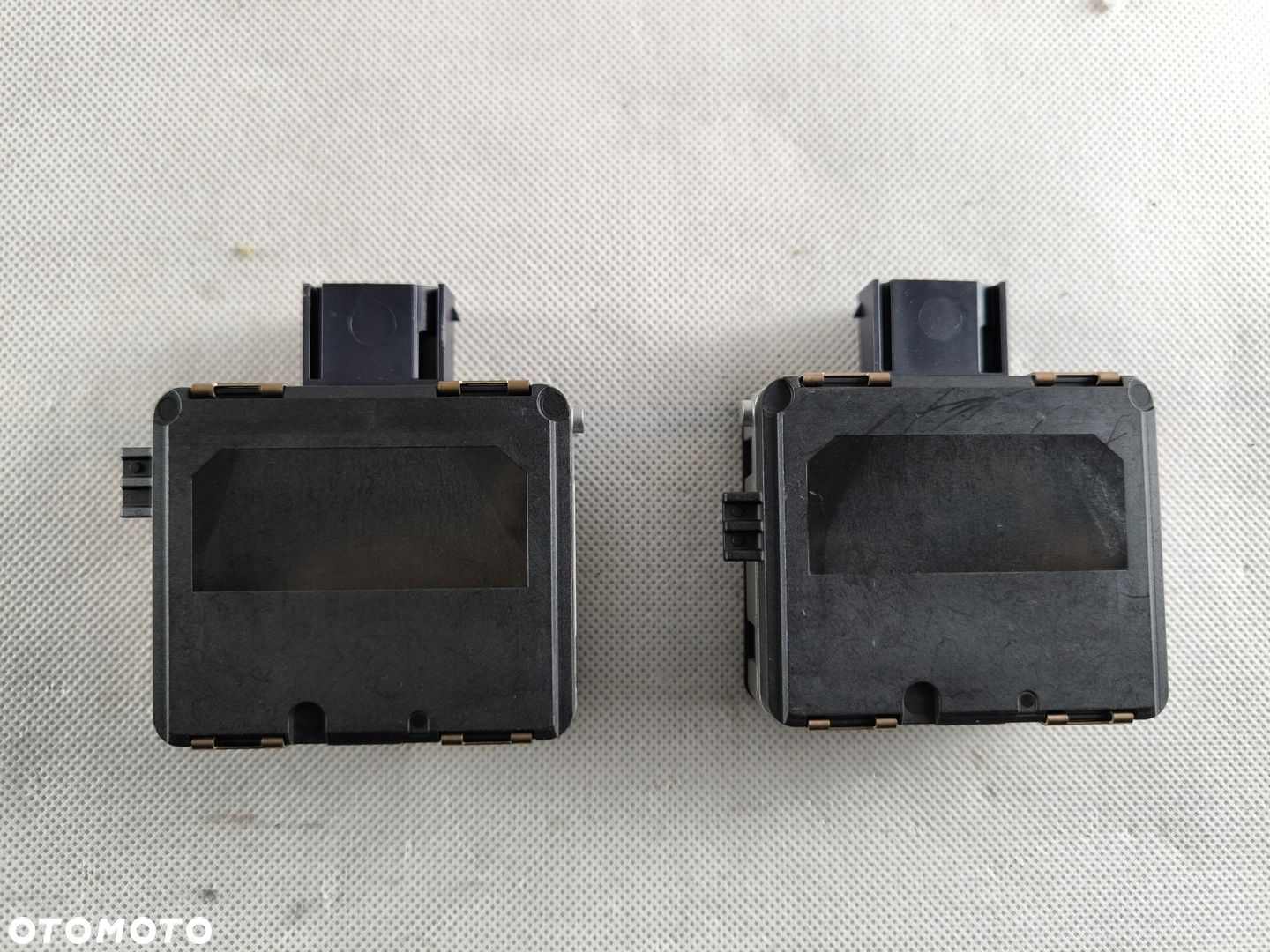AUDI Q7 A4 A5 RADAR DYSTANSU DISTRONIC 4M0907566E 4M0907590E - 1