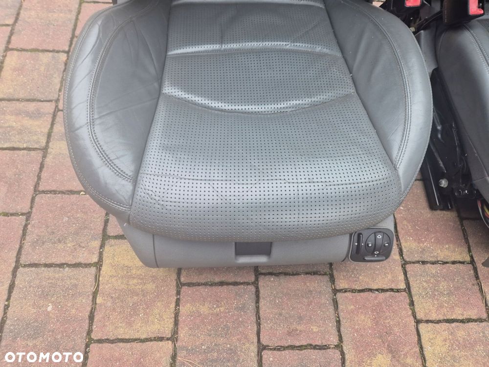 fotel fotele prawy lewy mercedes cls w219 amg - 3