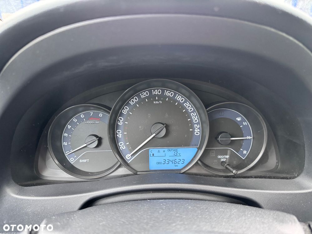 Toyota Auris 1.6 Comfort - 25