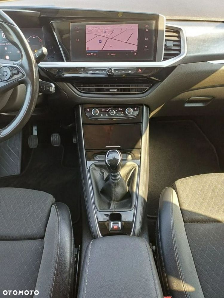 Opel Grandland X 1.2 Start/Stop Business INNOVATION - 29