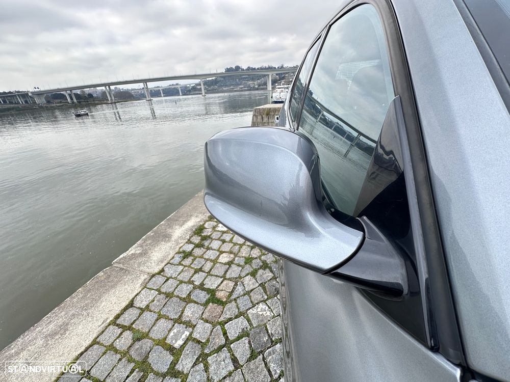 BMW X1 18 d sDrive Pack M - 12