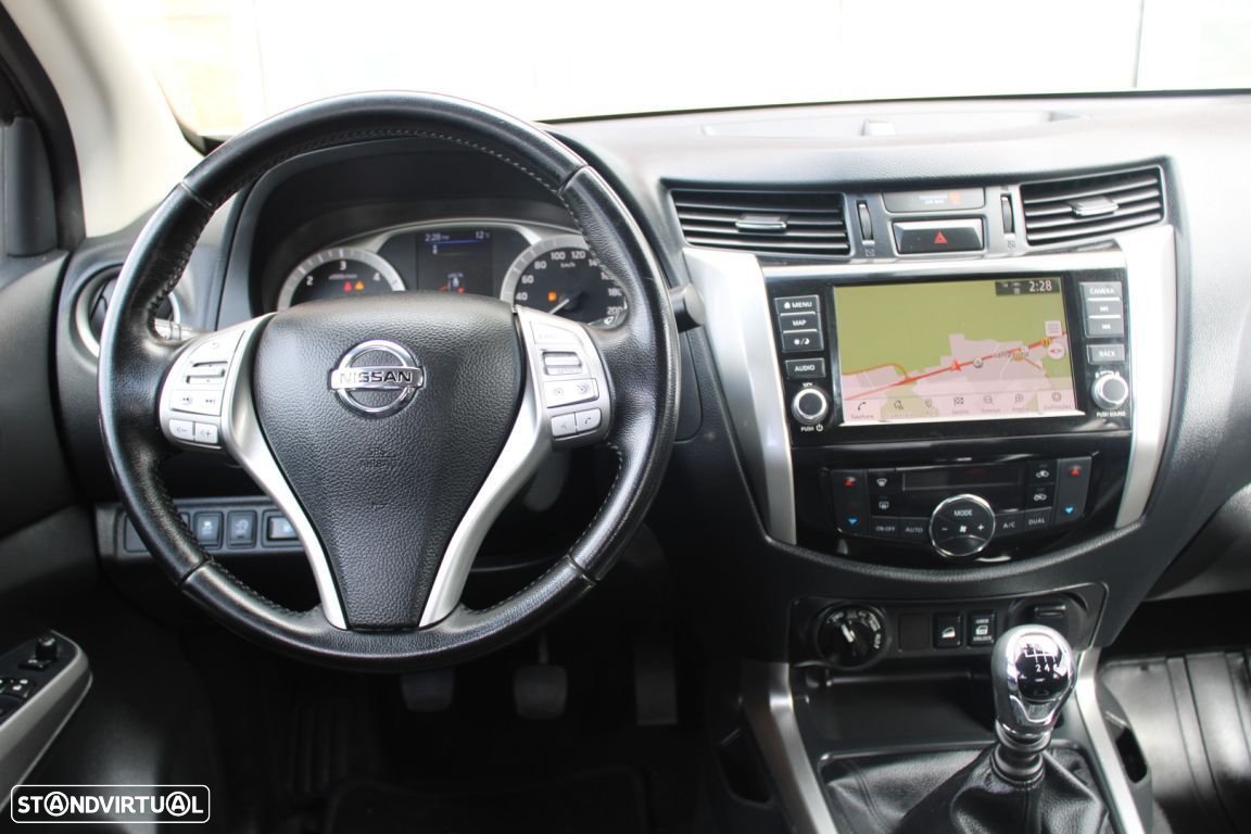 Nissan Navara 2.3 dCi CD 4WD N-Connecta Nav - 21