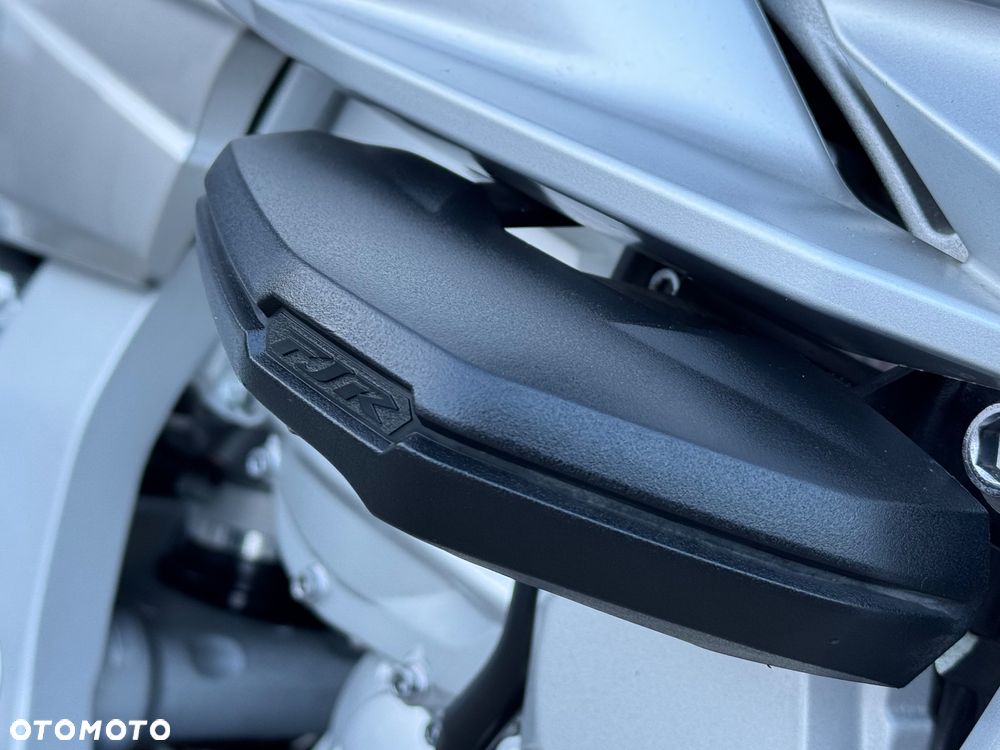 Yamaha FJR - 18