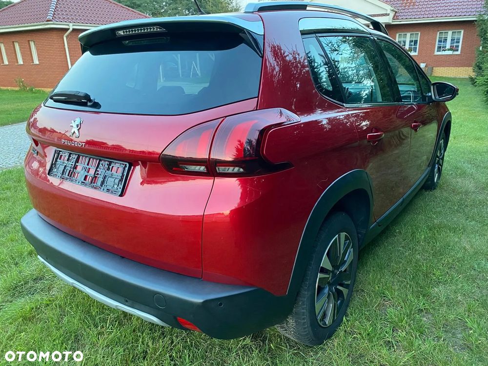 Peugeot 2008 BlueHDi FAP 120 STOP & START Allure - 5