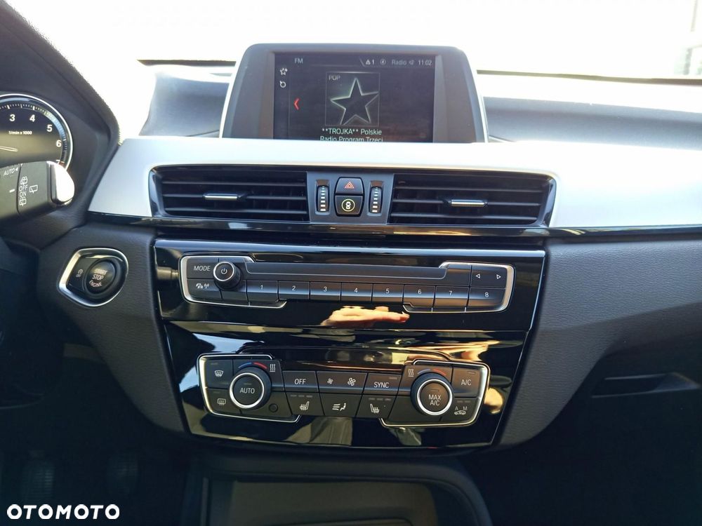 BMW X1 - 16