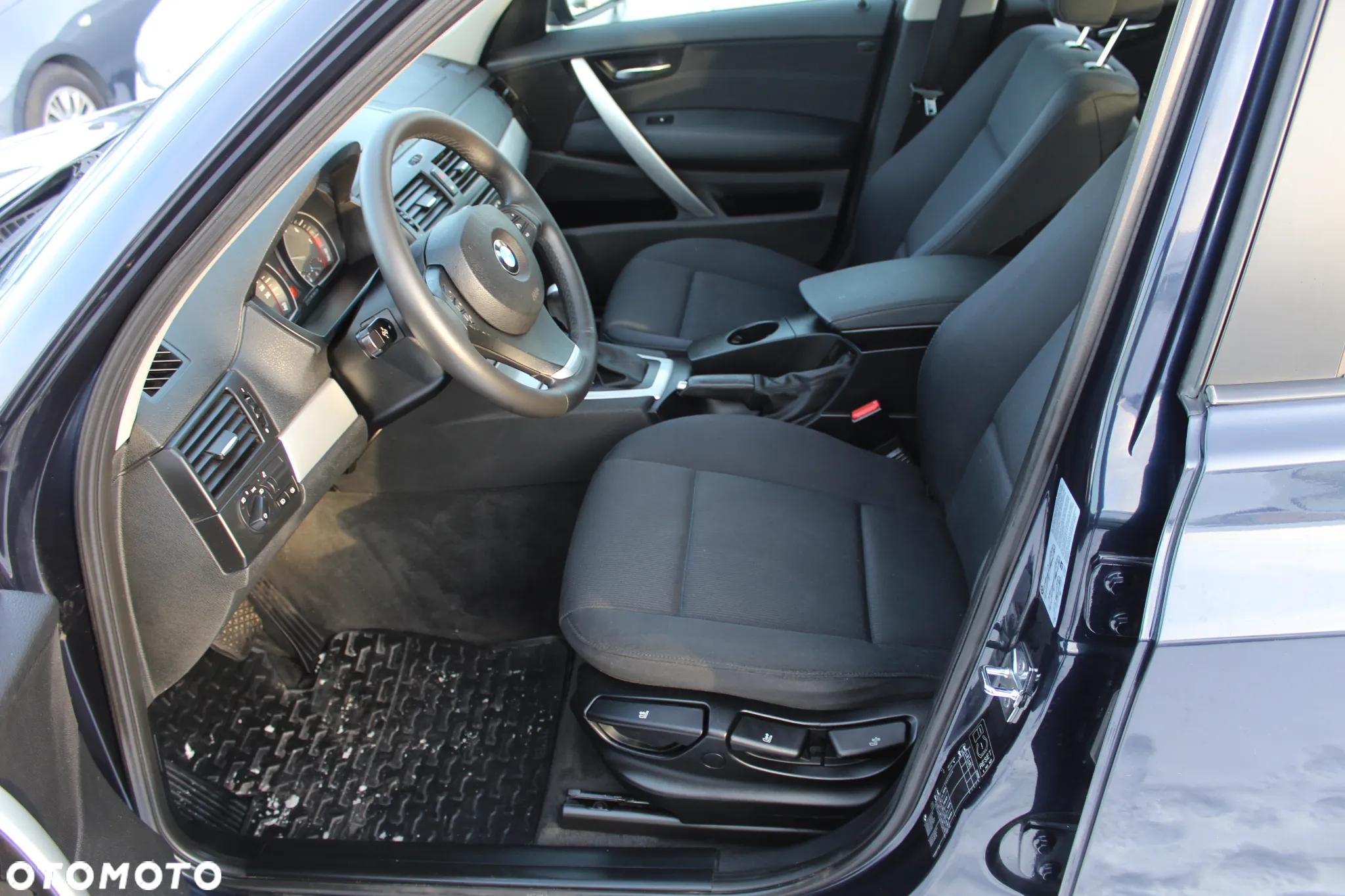 BMW X3 xDrive20d - 14