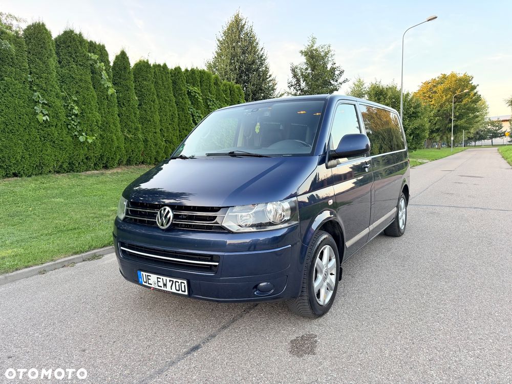 Volkswagen Multivan - 1