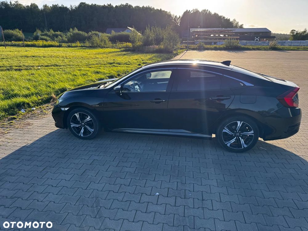 Honda Civic 1.5 T Sport (Navi) - 18