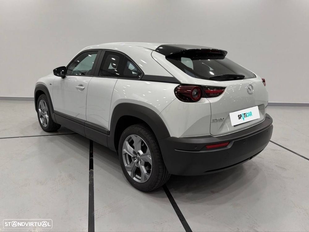 Mazda MX-30 e-SKYACTIV Excellence - 5