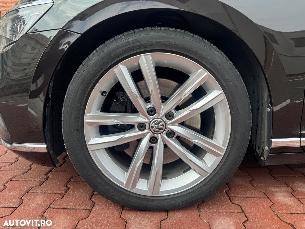 Volkswagen Passat - 19