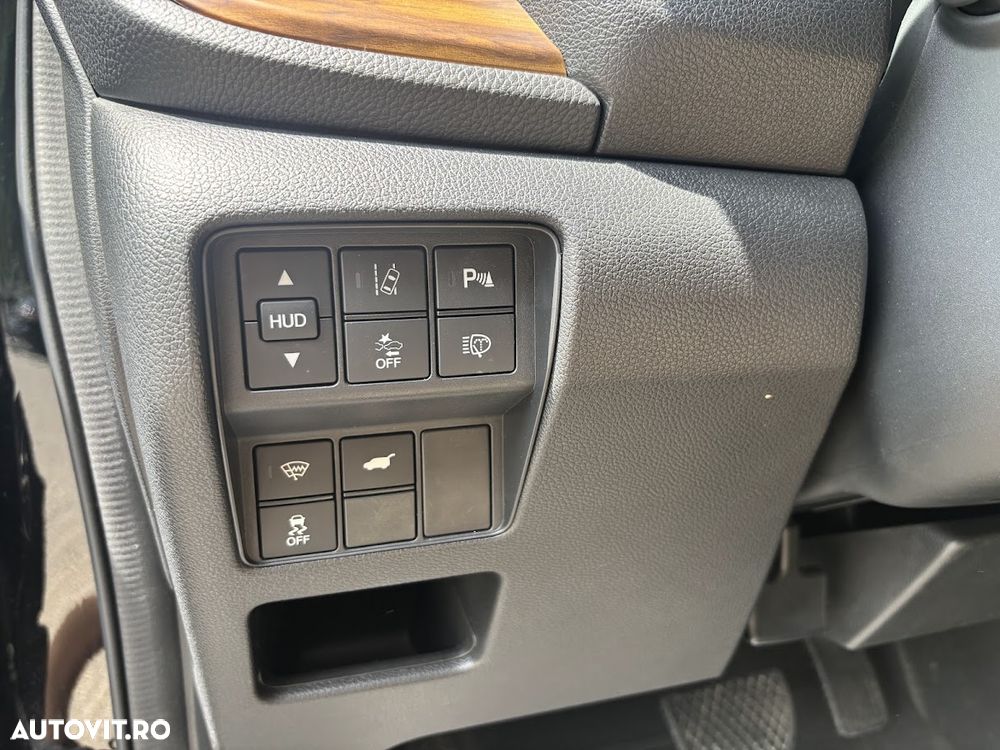 Honda CR-V 1.5 VTEC Turbo 4WD CVT Executive - 18