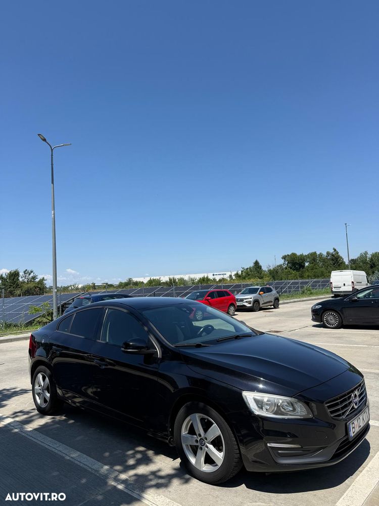 Volvo S60 D2 Start-Stop R-Design - 11