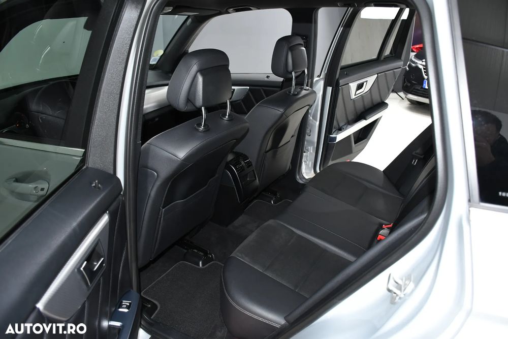 Mercedes-Benz GLK 220 CDI 4MATIC (BlueEFFICIENCY) 7G-TRONIC - 16