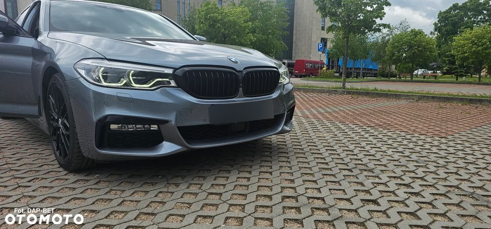 BMW Seria 5 530i xDrive M Sport sport - 23