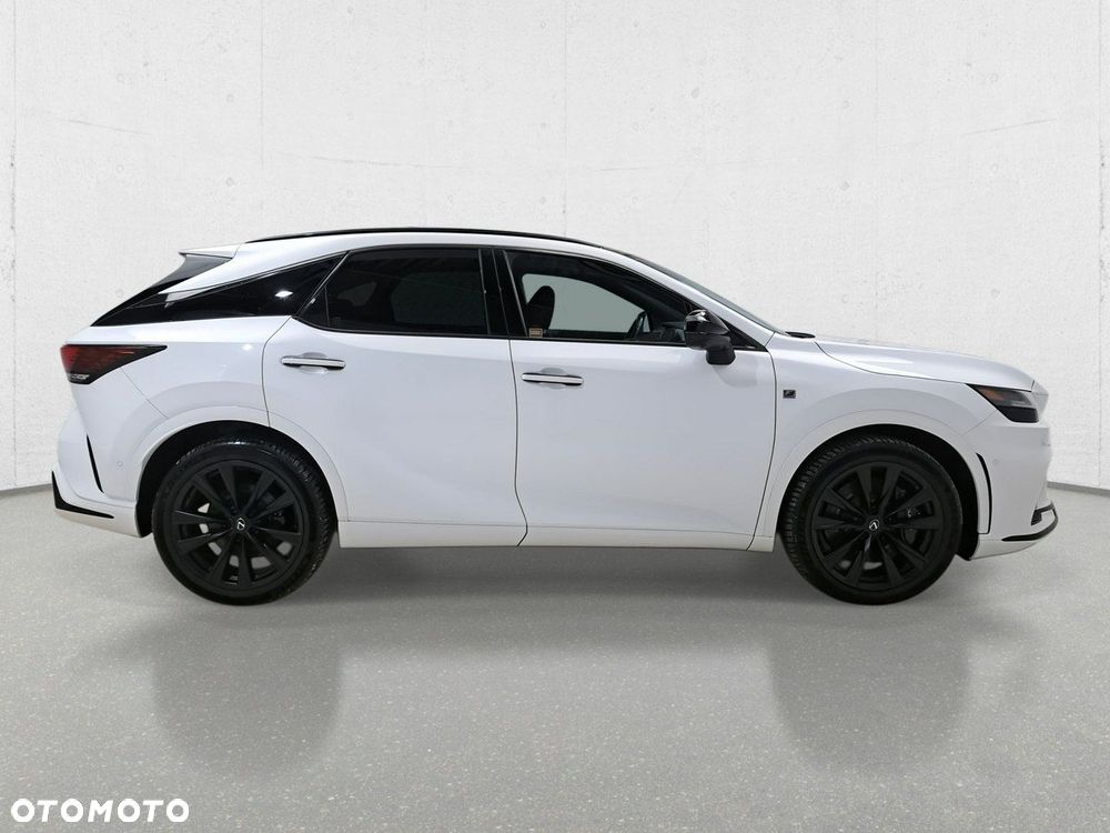Lexus RX - 8