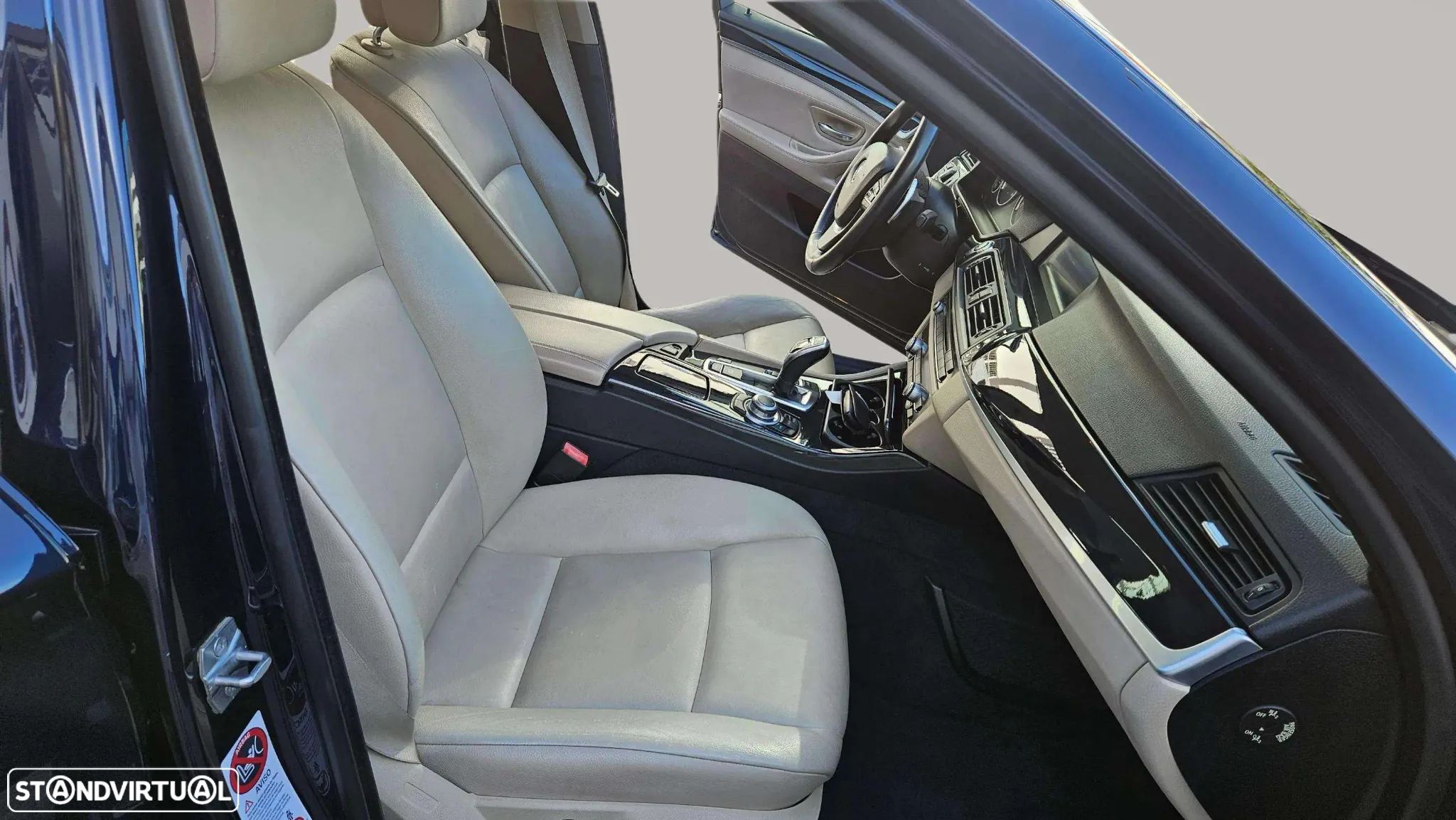 BMW 525 d Exclusive Auto 126g - 13