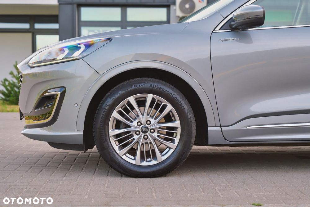 Ford Kuga - 4