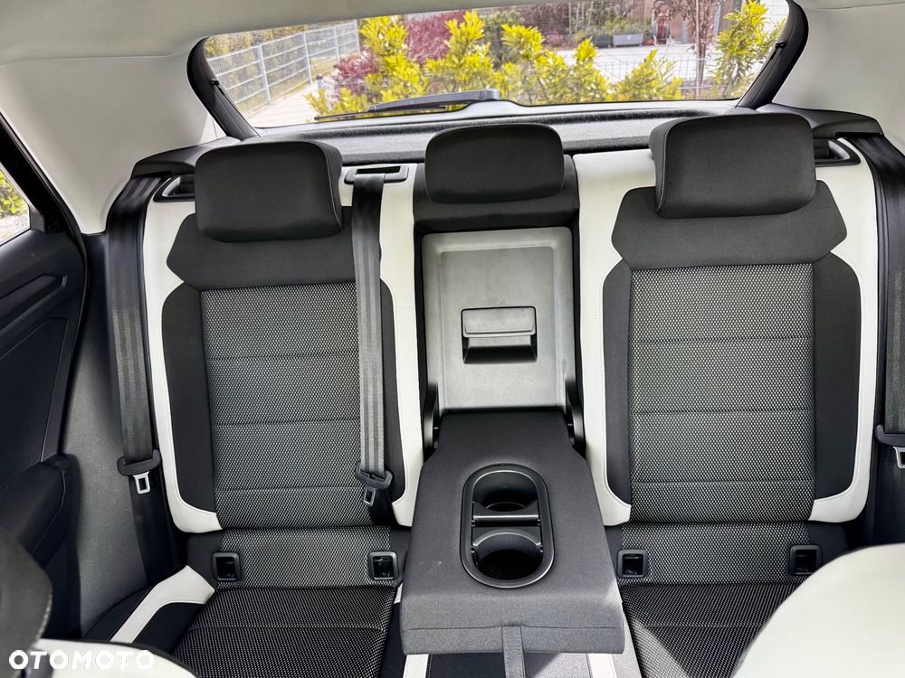 Volkswagen T-Roc 2.0 TDI SCR DSG Sport - 24