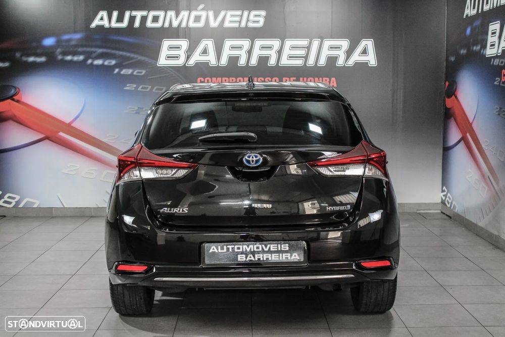 Toyota Auris 1.8 HSD Comfort +P.Techno+P.Sport - 18