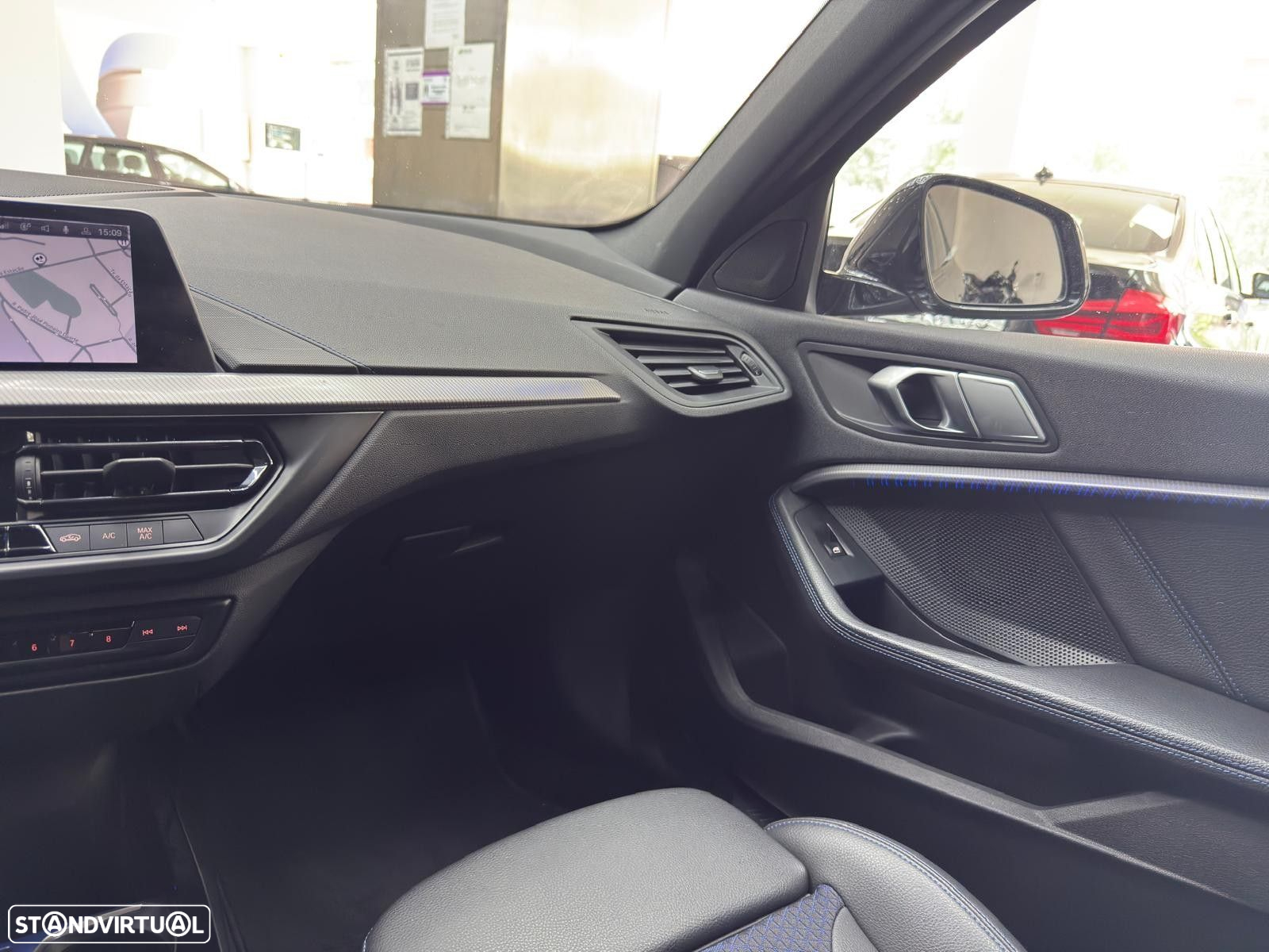 BMW 116 d Pack Desportivo M Auto - 51