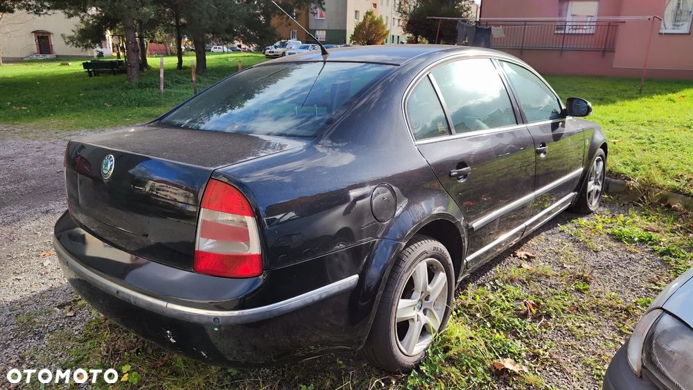 Skoda Superb 1.9 TDI Elegance - 4
