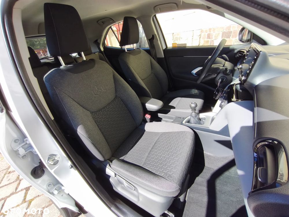 Toyota Yaris Cross - 13