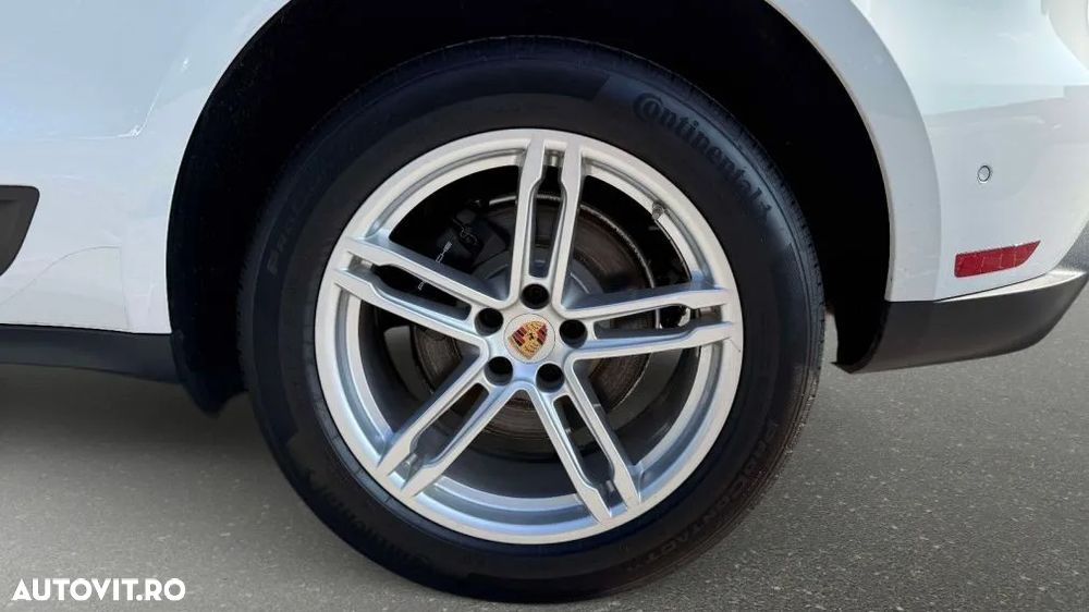Porsche Macan T PDK - 11