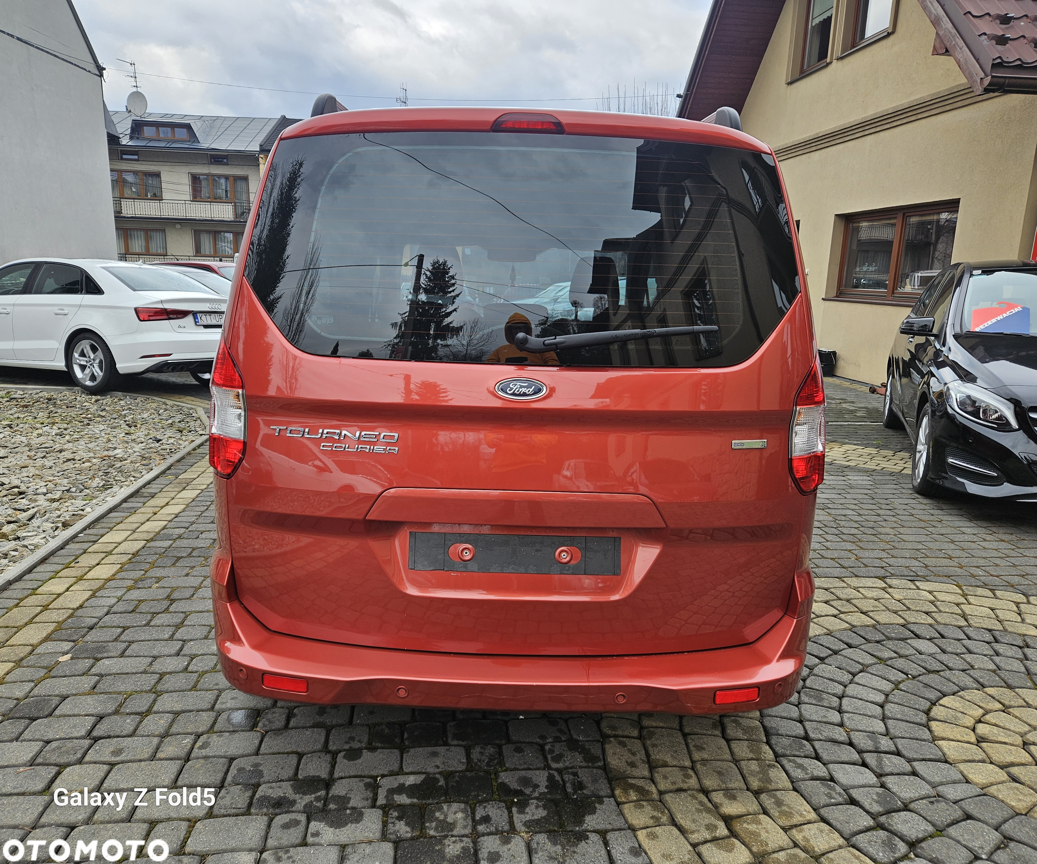 Ford Tourneo Courier 1.0 EcoBoost S&S Ambiente - 8