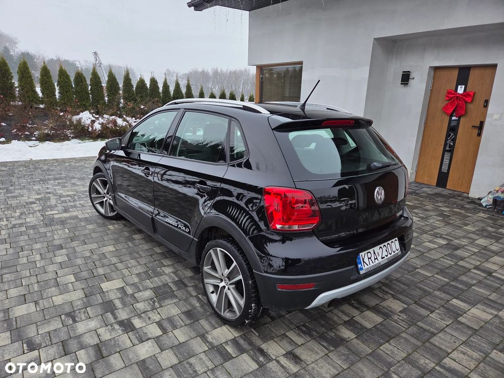 Volkswagen Polo Cross 1.4 16V - 11